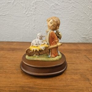 Vintage Fontanini Collector's Club She Rescued Me Angel With Lamb Figurine 1991